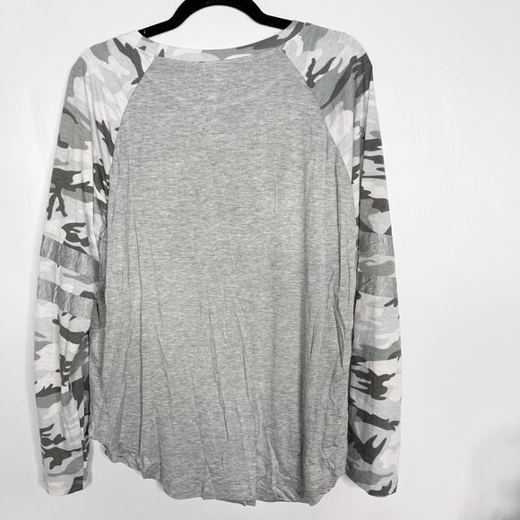 New Hem & Thread Large L Gray Heather Camo Print Long Raglan Sleeve Tee Tshirt - Picture 2 of 10